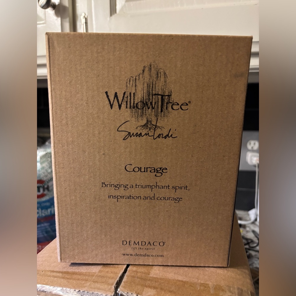 Willow Tree Courage Angel Figurine